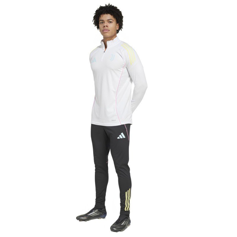  Juventus Tracksuit 2025/2026 - Adidas